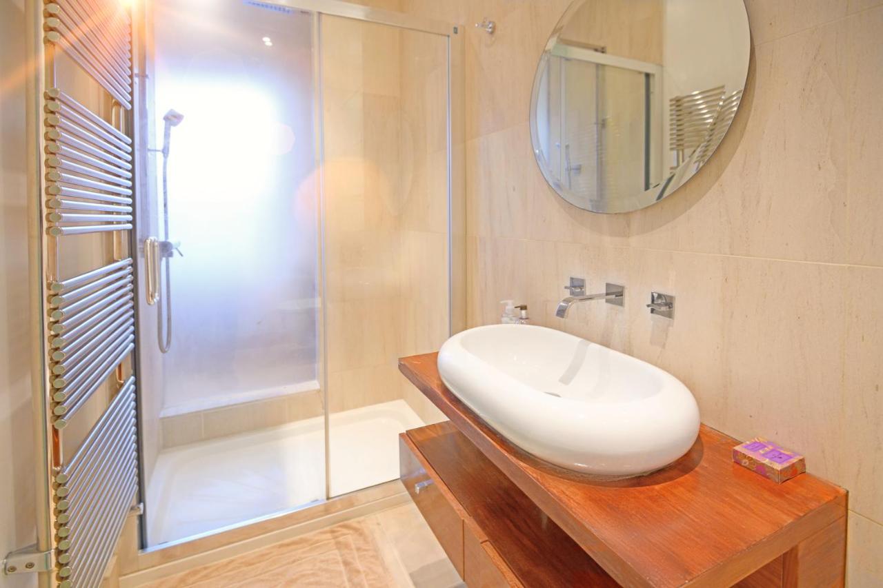 Appartamento Luxury Massive Townhouse By Harrods Londra