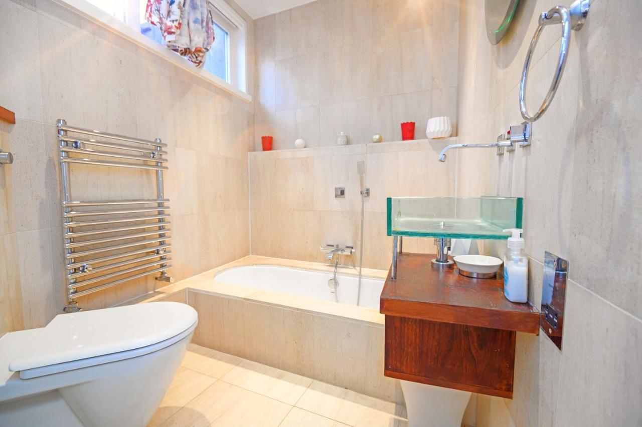 Luxury Massive Townhouse By Harrods Appartamento